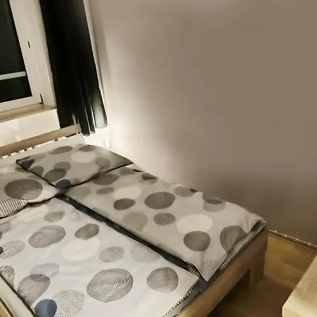Opawska Apartment *